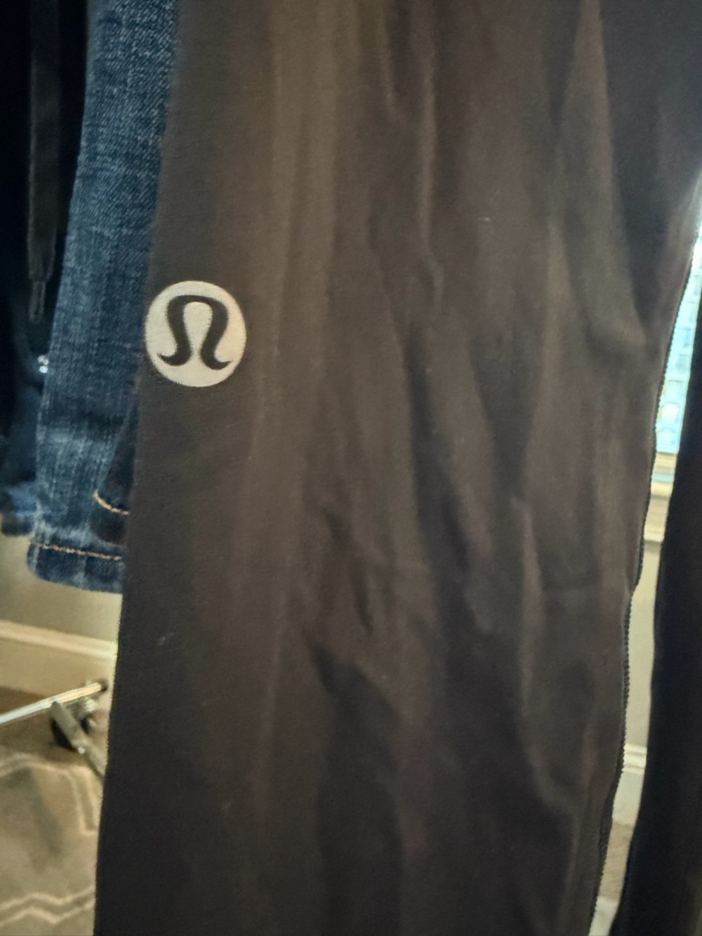LULULEMON 🖤 - Picture 3 of 5